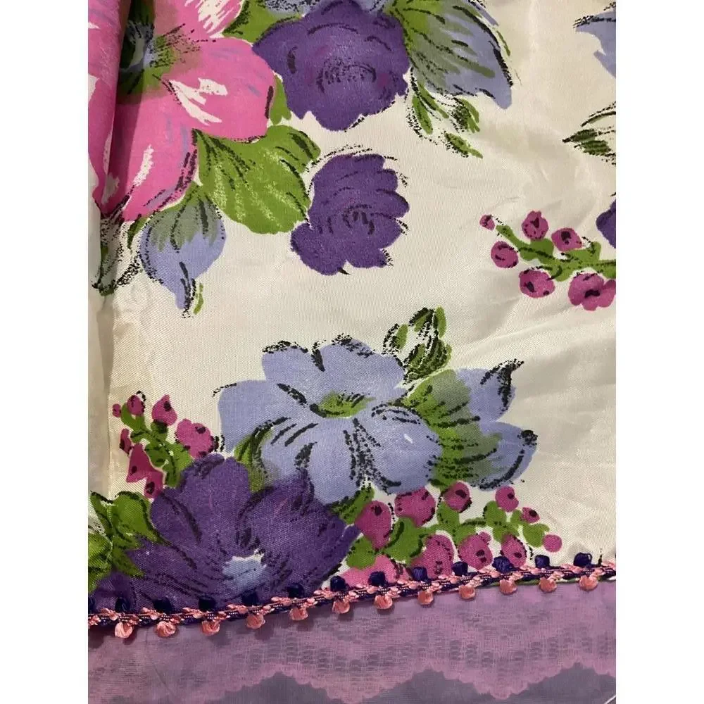 Vintage Floral Organza apron with Decorative Pocket and Lace Trim